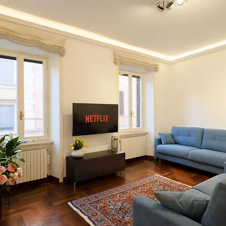 Апартаменты Frattina10 Dream At Spanish Steps Рим